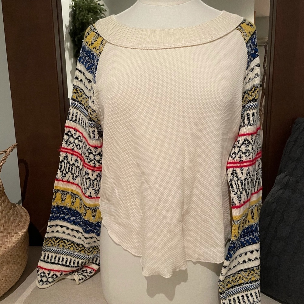 Free People Sweater .... NWOT